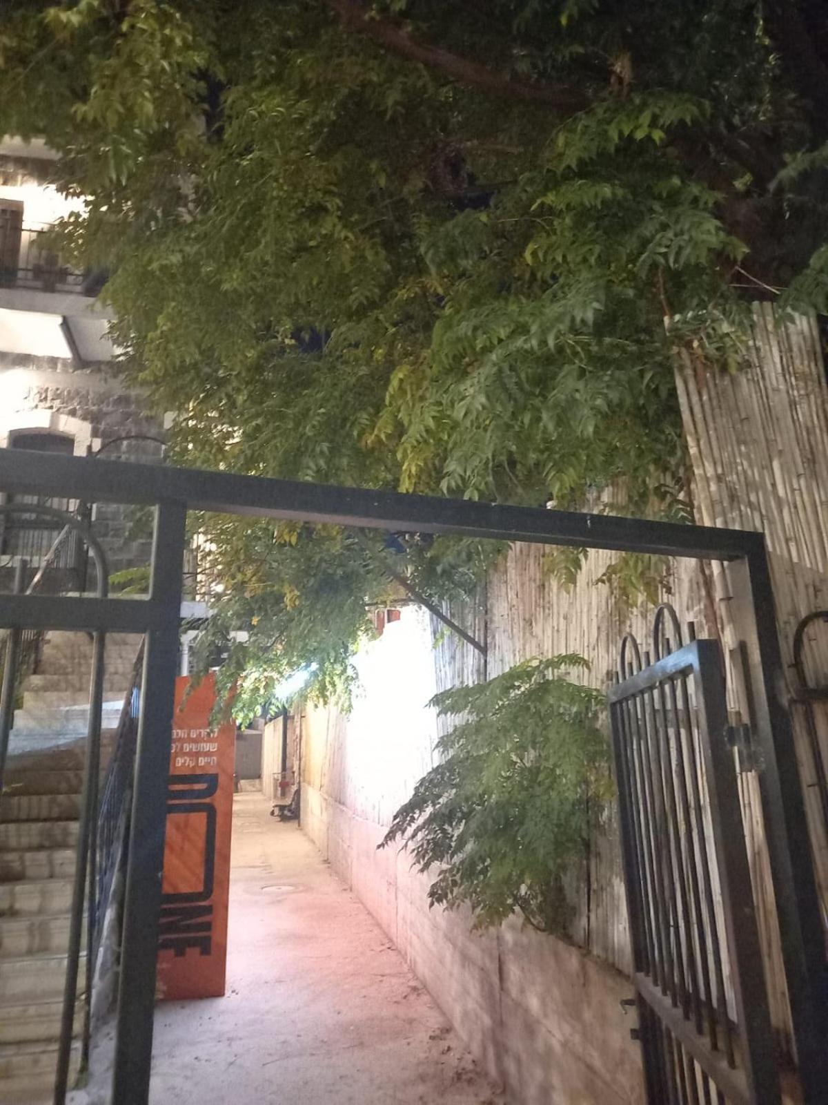 יחידת אירוח בבית ורדי ティベリア エクステリア 写真